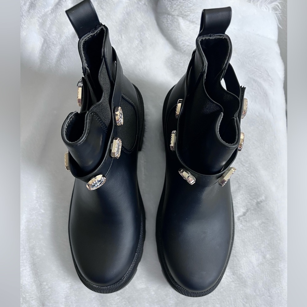 Black combat style boots with crystal accents, size 6 - Picture 5 of 9